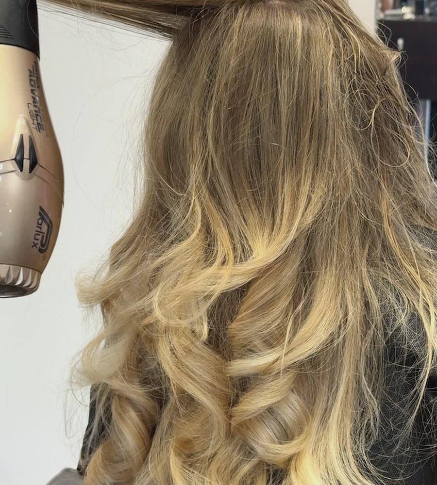 Balayage Signature chez Just Hair